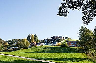 《赛博朋克2077》画面对比：超速光追 vs PS5光追